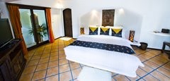<b>FOUR BEDROOM PRESIDENTIAL POOL VILLA</b>